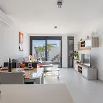 アパート Oasis Vii Thaini With Roofterrace トレビエハ