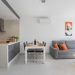 Oasis Vii Thaini With Roofterrace アパート トレビエハ
